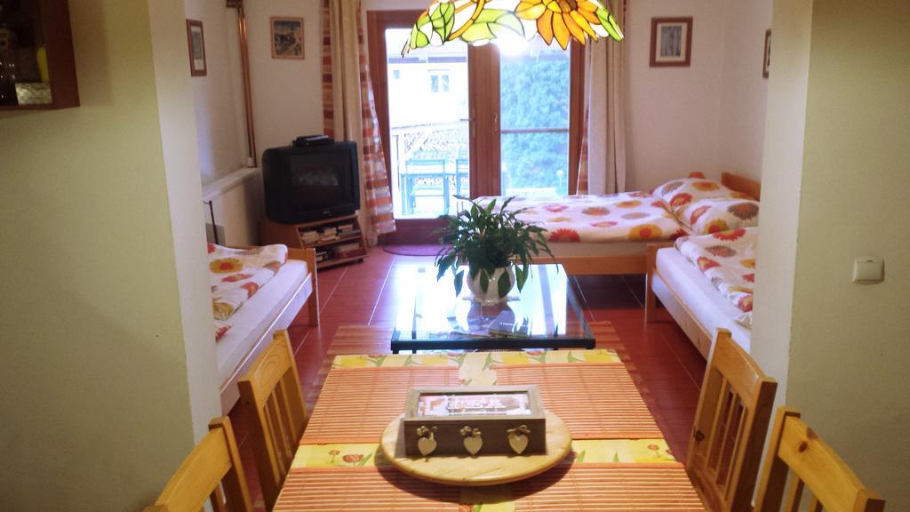Virag Apartmanhaz Σόπρον Εξωτερικό φωτογραφία